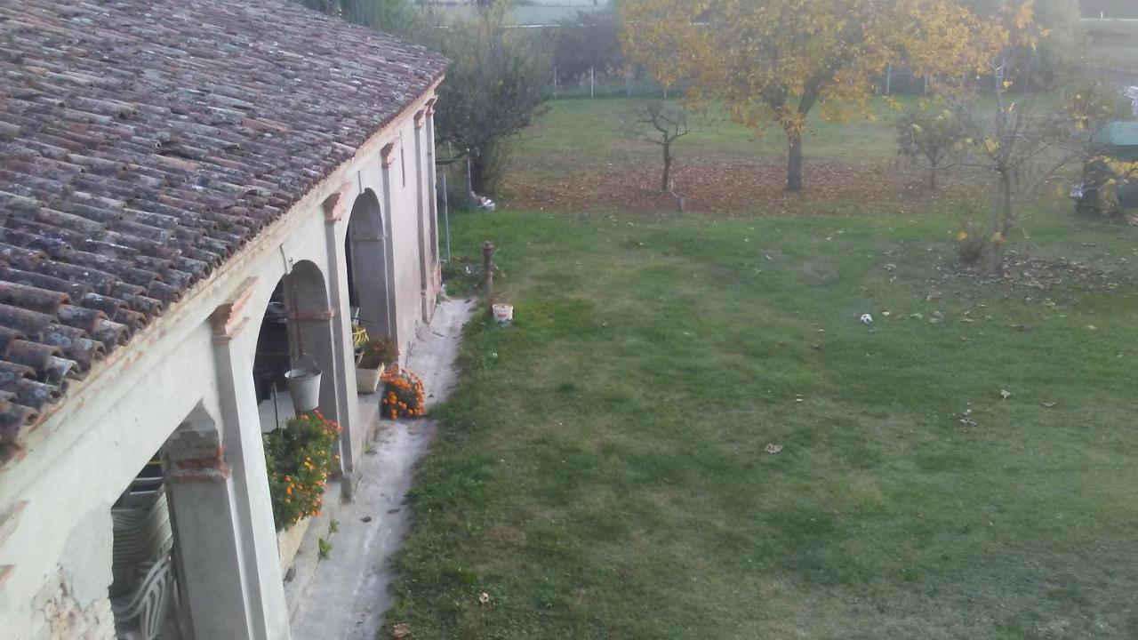 Corte Margherita Bed and Breakfast Motteggiana Exterior foto